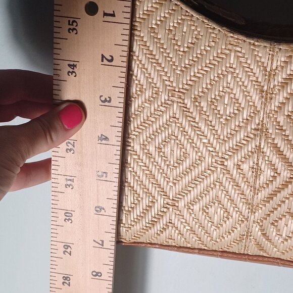 Liz Claiborne Woven Straw Handbag With Brown Leather Trim & Strap Shoulder Bag - Picture 3 of 11